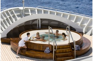 seabourn-hottub