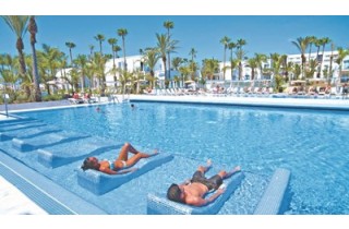 riu_meloneras_gran_canaria_zwembad